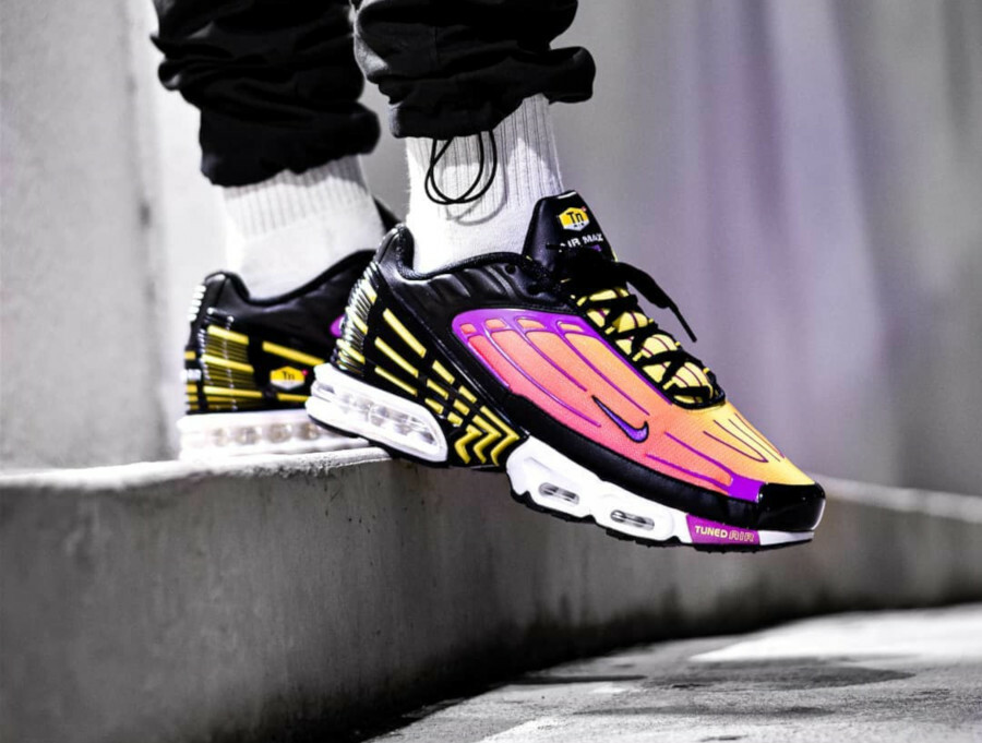 nike air max plus 3 hyper purple