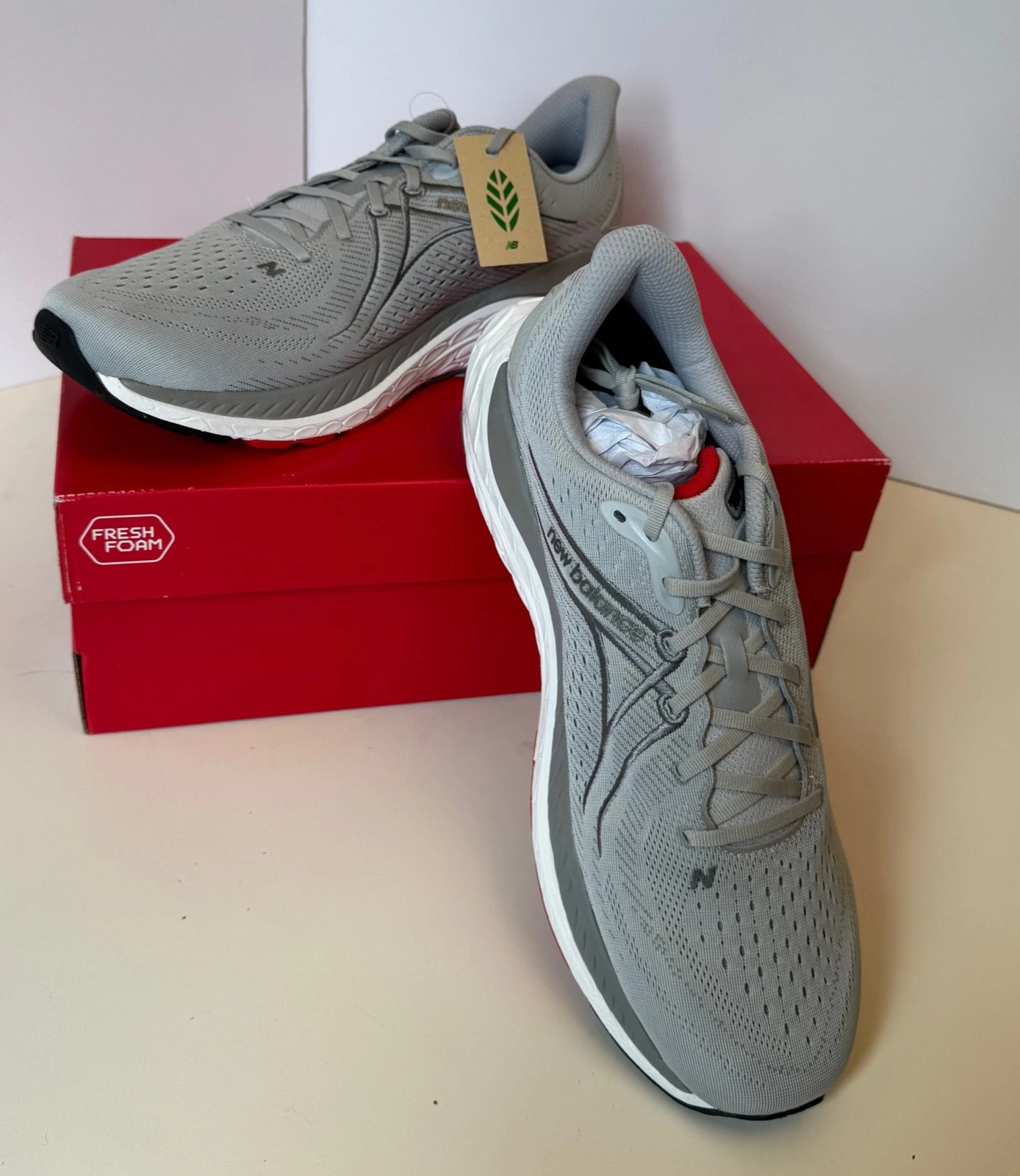 NUOVO! New Balance Fresh Foam 860v13 grigio rosso taglia 15 uomo US 2E WIDE MAI INDOSSATO