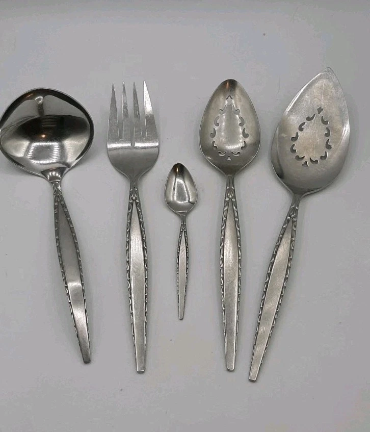 Vintage VENETIA Oneida Community Stainless Serving Spoons Fork Pieces Lot Of 5