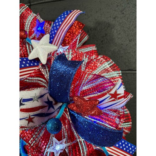 Patriotic Wreath With Lights Pre Lit Memorial Day July 4th Wreath Handmade 24 In - Picture 11 of 15