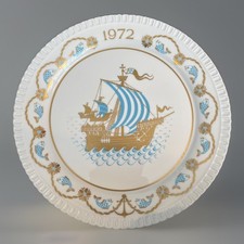 The Third Spode Christmas Plate Bone China 1972 “I Saw Three Ships”