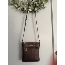Coach Mini Rowan File Bag