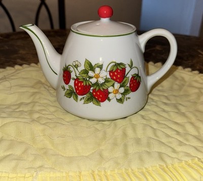 Vintage Strawberry Themed Japanese Teapot