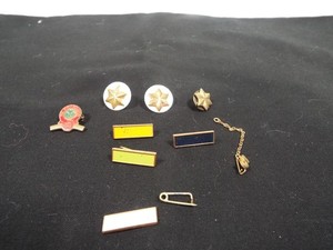 8 Vintage Girl Scout Pins Lot