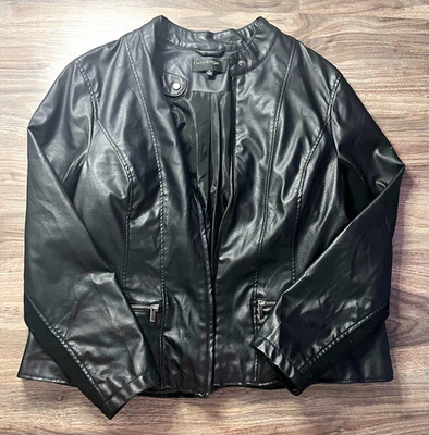 Outer Edge Women s Black Faux Leather Full Zip Jacket, 2X