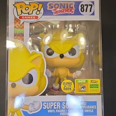 Funko Pop! Games Sonic the Hedgehog Super Sonic First Appearance #877 SDCC Glow