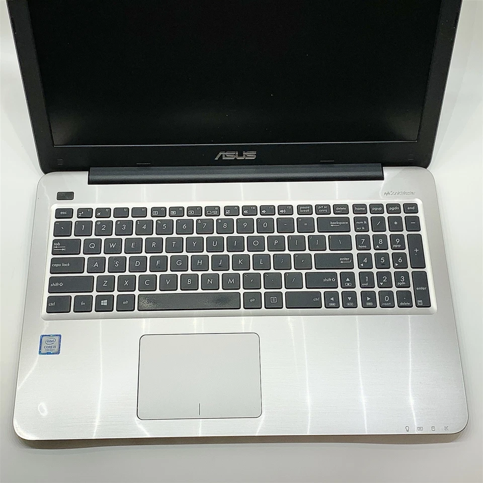 ASUS F556U Laptop i5 7200U 2.50GHZ 15.6" FHD 8GB 128GB SSD NO BATT Windows 11 - Image 3 of 4