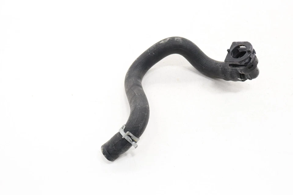 Toyota Camry 2020 manguera Foto 4 de 4