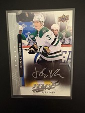 2018-19 Upper Deck MVP Silver Script #33 John Klingberg