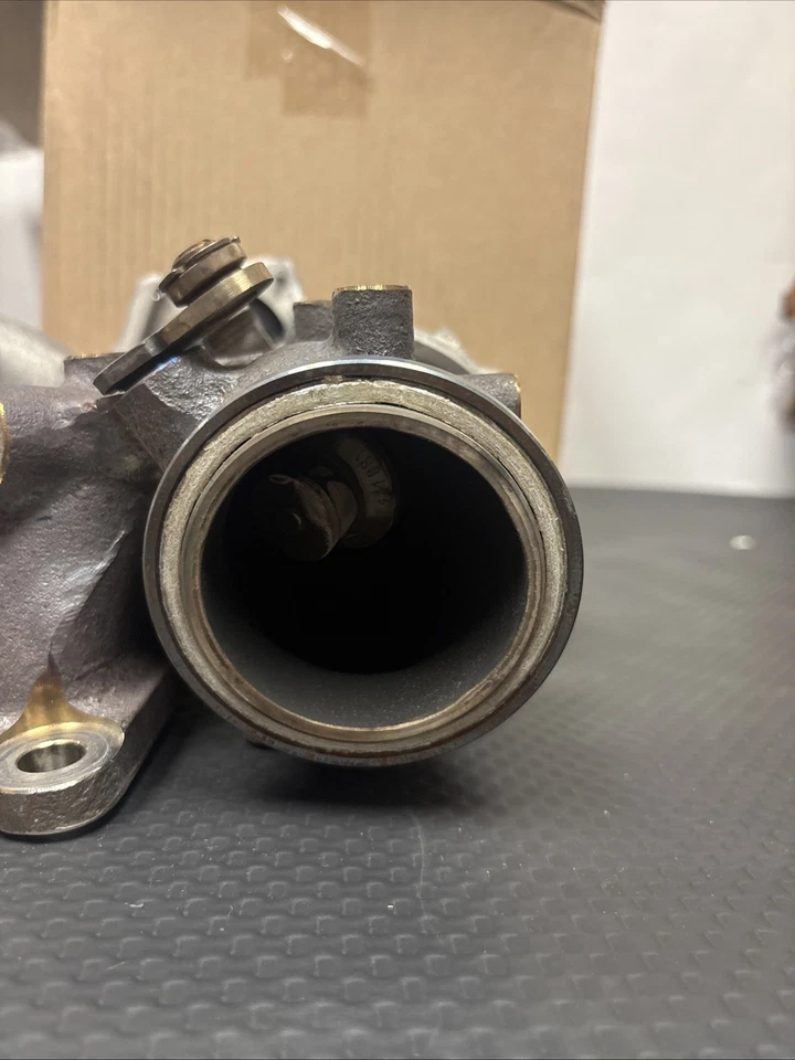 Turbocompresor HONEYWELL para Infiniti 3,0 L Q50-Q60 834636-3 Foto 2 de 4