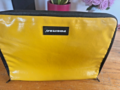 FREITAG LAPTOP CASE - VINTAGE BUT IN GREAT CONDITION designed for 13" Macbook - Afbeelding 6 van 7