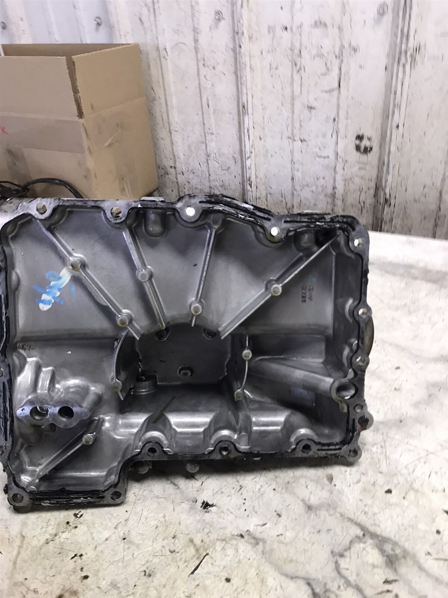 24 Kawasaki ZX Z 1000 SX Z1000SX Ninja engine oil pan bottom case