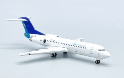 JC Wings Fokker 70 KLM Royal Dutch ''Silkair Hybrid'' PH-KZM 1:400 Modellflugzeug