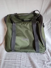 Cabela's Travel Tote Green Handle or Sholder Strap Lots of Storage Sportsman