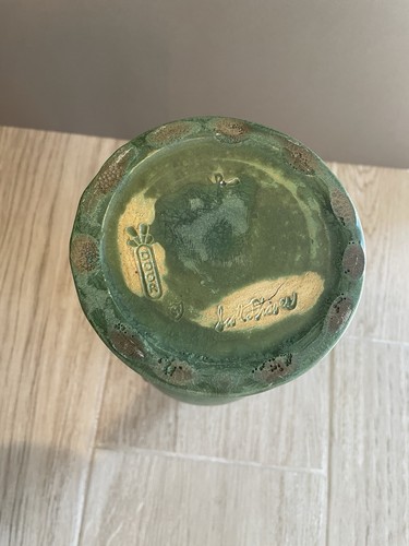 Door Hand Made Arts And Crafts Pottery Cattails Ceramic Vase - Cucumber Green - Bild 8 von 9