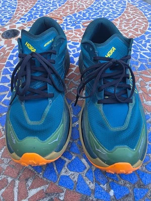 Basket trail HOKA Mafate 5 - Photo 1/4