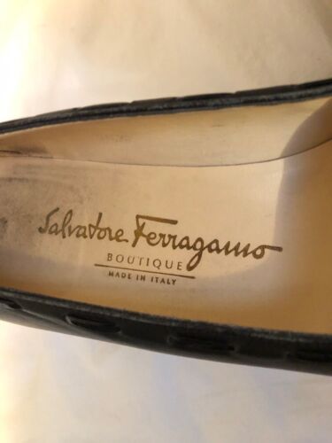 Zapatos de salón Salvatore Ferragamo Italia negros \ cuero con pajarita 8 2A - Imagen 2 de 11