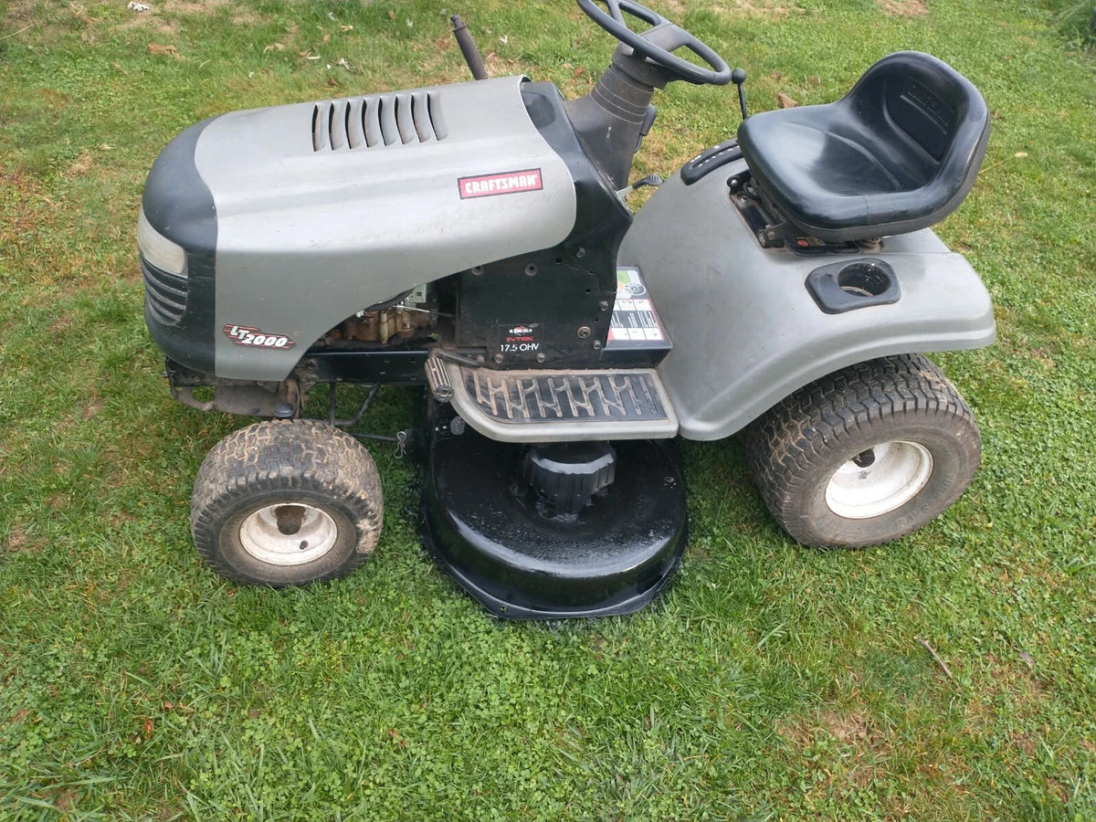 Craftsman Lt2000 Riding Mower Tractor Briggs Stratton Engine Variable Speed