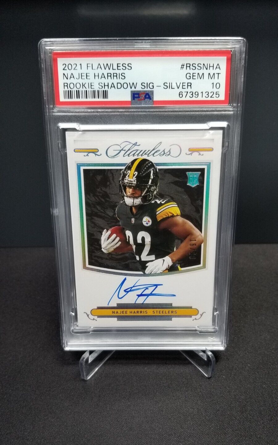 Najee Harris Panini Flawless Rookie Shadow Signatures #RSSNHA Silver