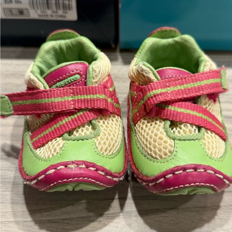 Zapatos de bebé Stride Rite en verde y rosa talla 1 mes etapa de gateo Foto 3 de 4