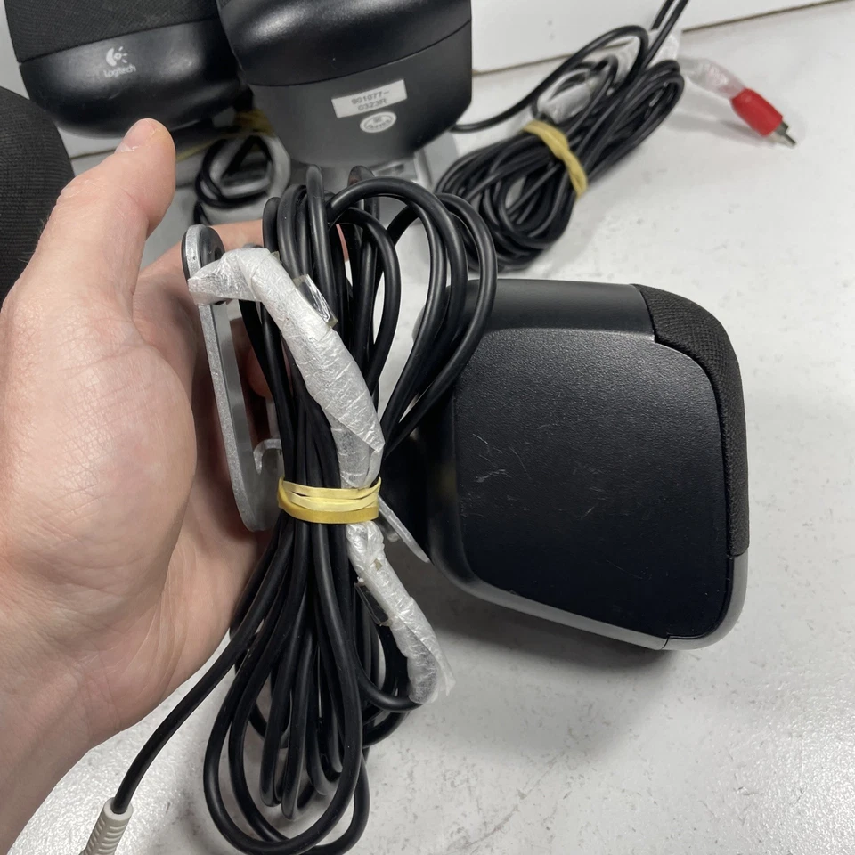 Logitech Z-640 Computer Satelliten Lautsprecher 4er Set 901077-0323r - Bild 4 von 4