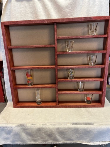 ( 54)   LARGE BIRCH AND WHITE OAK LOGO SHOT GLASS DISPLAY CASE ( New)