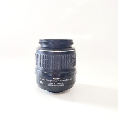 NIKON AF-S DX NIKKOR 18-55mm f/3.5-5.6G VR II