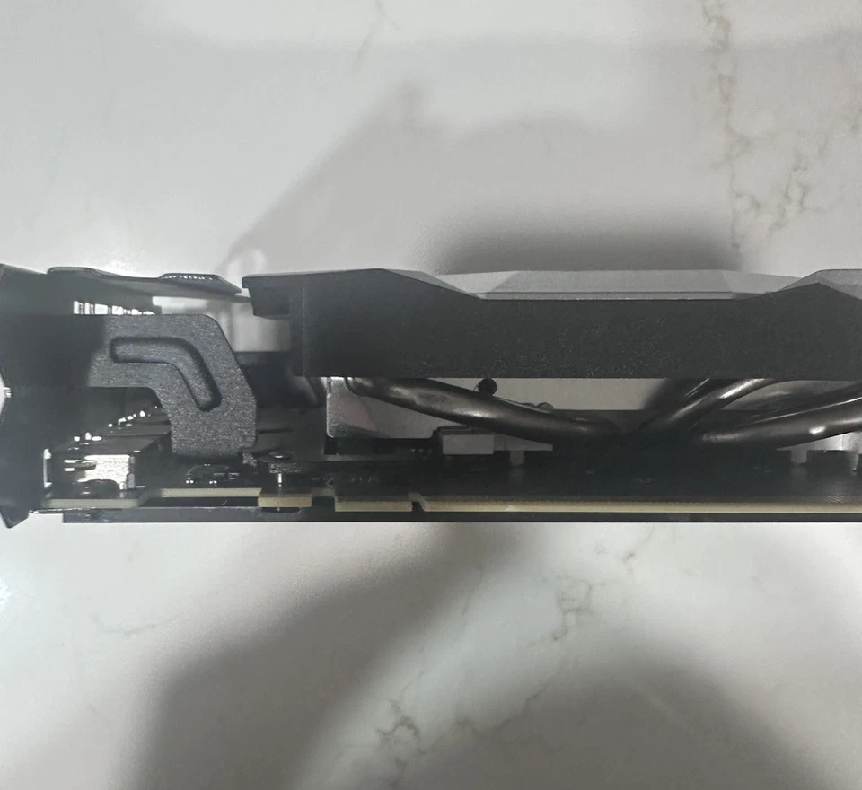 NVIDIA GeForce RTX 2070 Super-MSI VENTUS OC - Image 3 of 4