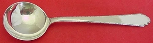 William and Mary by Lunt Sterling Silver Bouillon Soup Spoon 5 3/8"