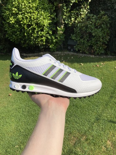 ADIDAS LA TRAINER II \