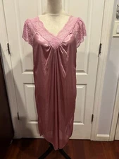 Women Pink Rose Silky Short Sleeve V Neck Lace Nightgown 2XL 40"Lx20"W