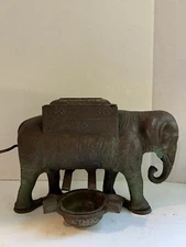 Elephant Cigarettes Dispenser Cast Iron Vintage Art Deco Metal Case. It Works!