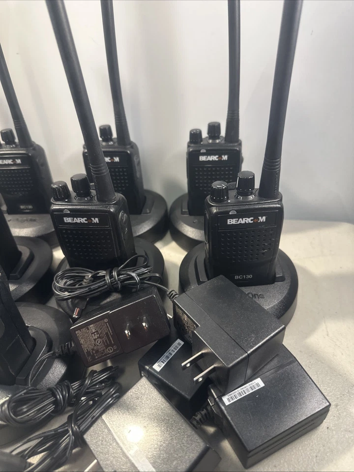 Lot of 9 Motorola Bearcom BC130 16ch AAH84KDJ8AA2AN VHF 150-174 Radios Full Set - Image 3 of 4