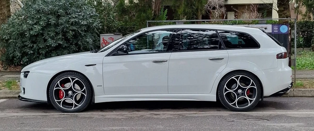 Pièces détachées pour Alfa Romeo Brera 2009