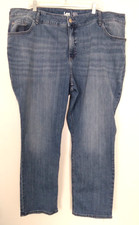 Lee Women's Regular Fit Straight Leg Mid Rise Jeans 26M