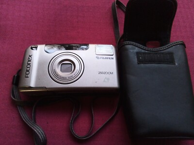 Kamera mit Tasche Fujifilm Fotonex 250Zoom Modell 1996 (C1)
