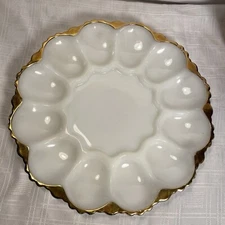 Vintage Anchor Hocking Milk Glass Deviled Egg Plate With Gold Trim.