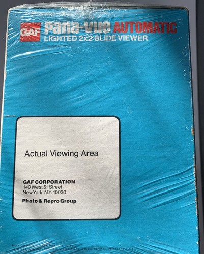 GAF Pana-Vue Automatic Lighted 2x2 Slide Viewer - Picture 4 of 5