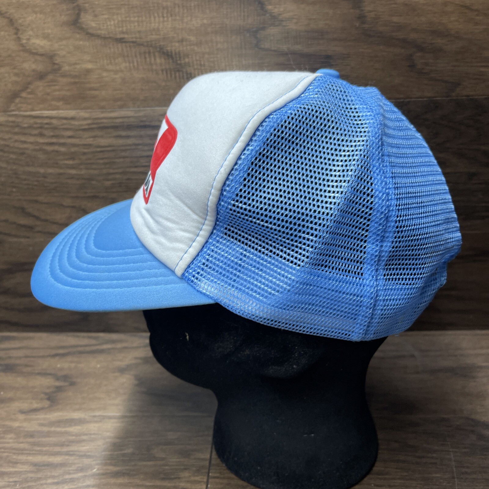 VTG Canada Patch Trucker Hat Maple Leaf Mesh Snap… - image 2