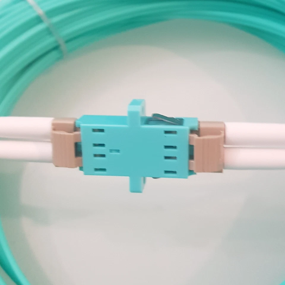 DIGITUS Coupleur fibre optique - LC/LC - OM3 - multimode - fibre optique réseau - Photo 1/4
