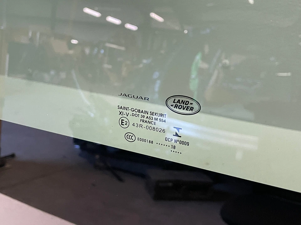 17 18 19 20 Jaguar F-Pace techo corredizo panorámico trasero techo corredizo ventana vidrio 1483 OEM Foto 3 de 4