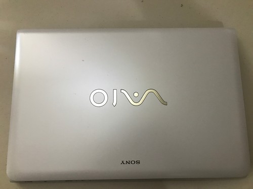 Sony VAIO SVE17 17.3" i7 3740QM 16 GB 2TB SSD Laptop - Windows 10. 2013 - Picture 4 of 10