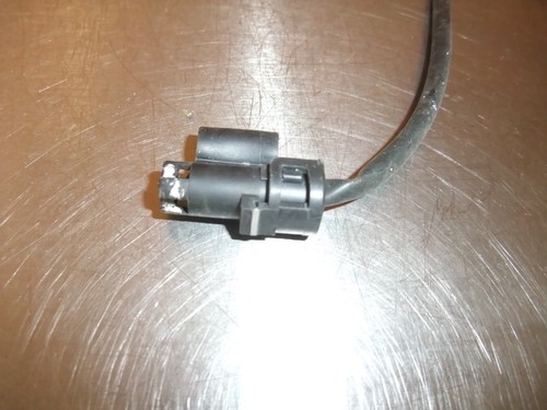 Honda VFR 800 A-2 Vtec 2002 Outside Air Temperature Sensor GWO #226 - Picture 3 of 3
