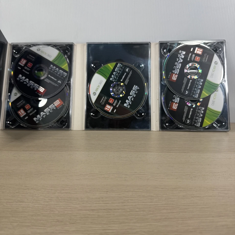 Xbox 360 Microsoft Mass Effect Trilogy 1 2 3 Video Game Military Sci-Fi Action - Image 4 of 4
