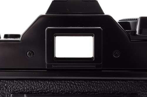 Canon AE-1 Program Black / Lens New FD 35-70mm f/3.5-4.5 Excellent+5 SLR Y2259 - Picture 8 of 20