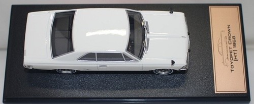 1/43 Domestic Car Premium Collection Toyota Crown HT (1968)