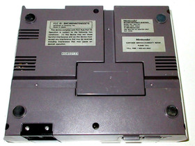 1985 Nintendo Entertainment System NES-001 Console  CONTROL DECK - PARTS ONLY