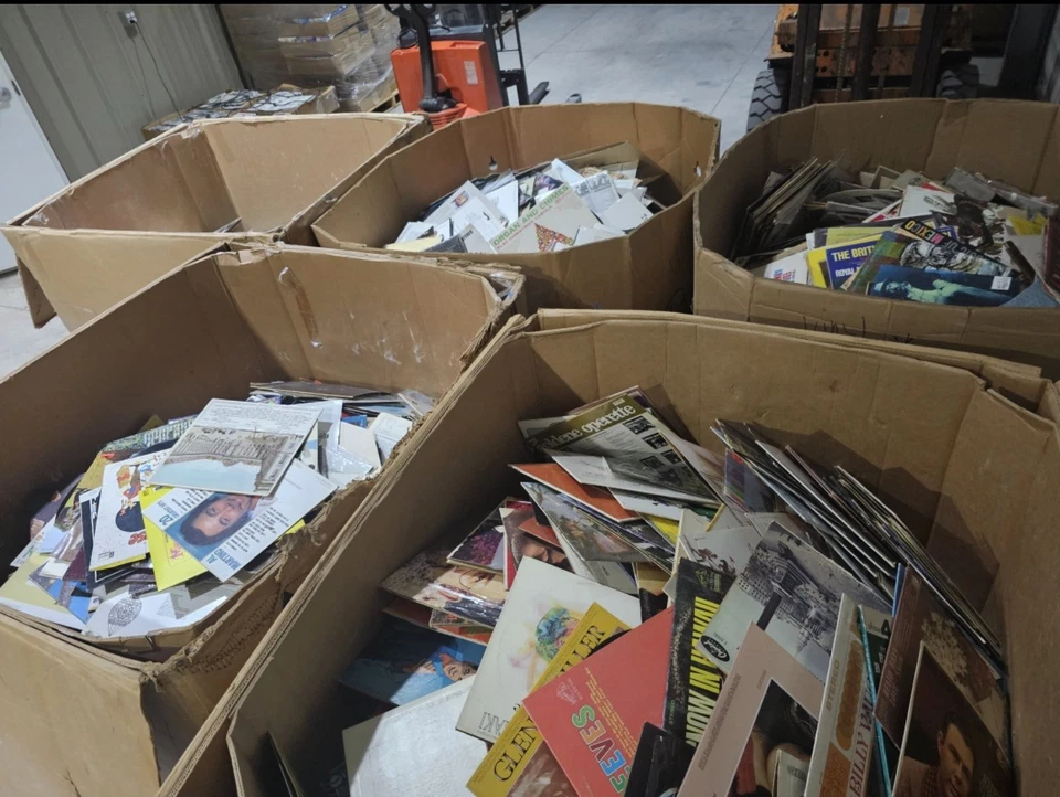 25 Random Vinyl LPs β Rock Pop, Country β Mystery Lot β Free Shipping Gift djs - Image 4 of 4