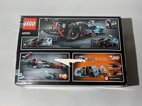 LEGO TECHNIC: Drag Racer (42050)