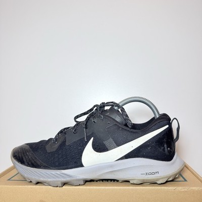 Nike Terra Kiger 5 Womens Size 9 Black Gray White Trail Running Hiking Sneakers